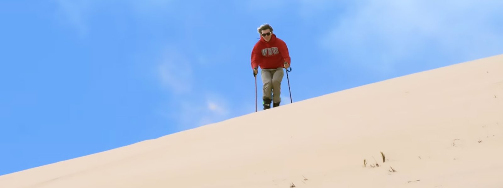 Experience the Ultimate Thrill of Sand Skiing at Dubai Desert Safari